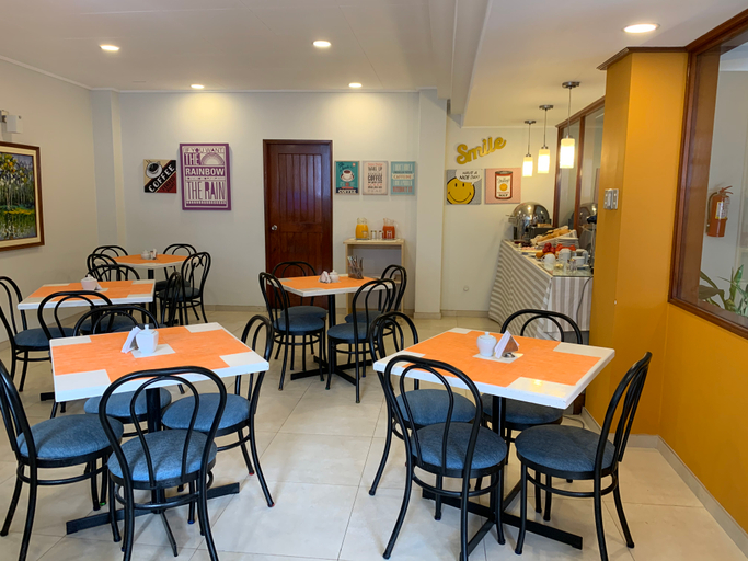 Food & Drinks 4, Hotel Acosta, Maynas