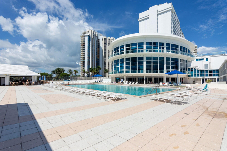 Exterior & Views 4, Girasole Apartments, Miami-Dade
