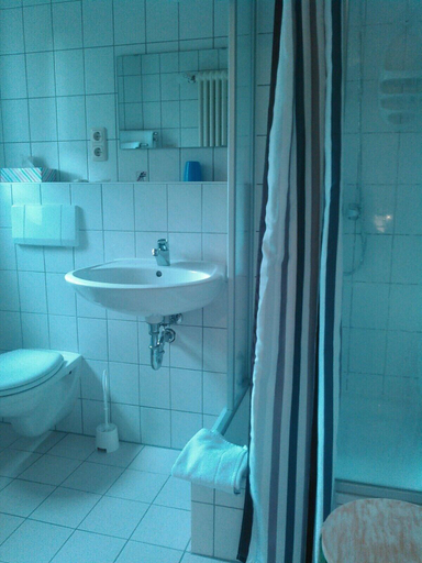 Bathroom 3, Landhotel Possendorf, Weimar