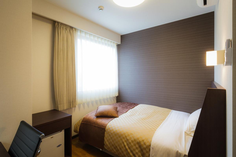 Bedroom 3, Business Hotel Katsuyama, Matsuyama