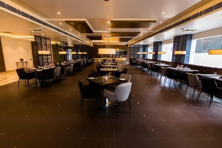 Food & Drinks 5, Amara Gateway Hotel, Moradabad
