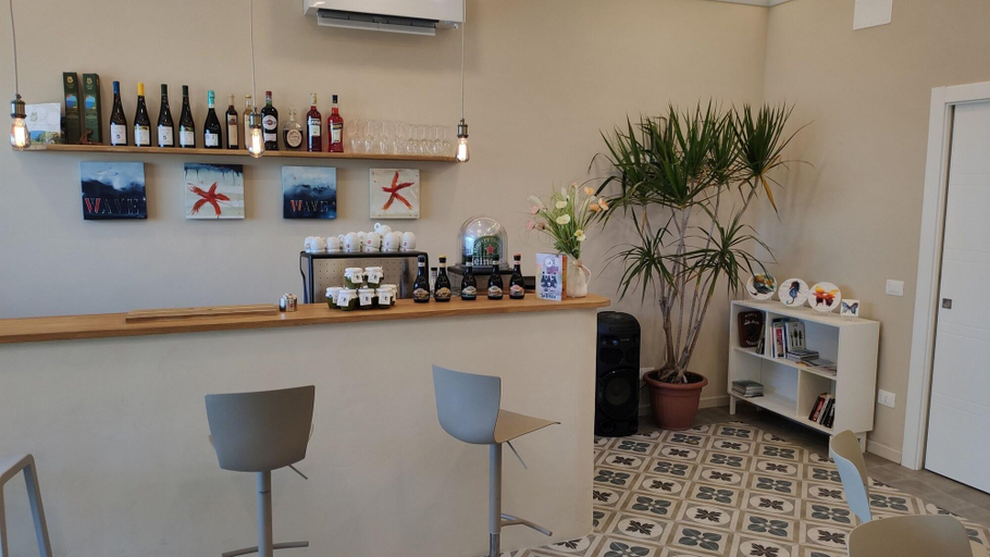 Public Area 3, Via delle 5 Terre, La Spezia
