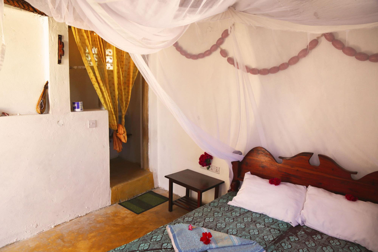 Bedroom 4, Asali Beach House, Kusini