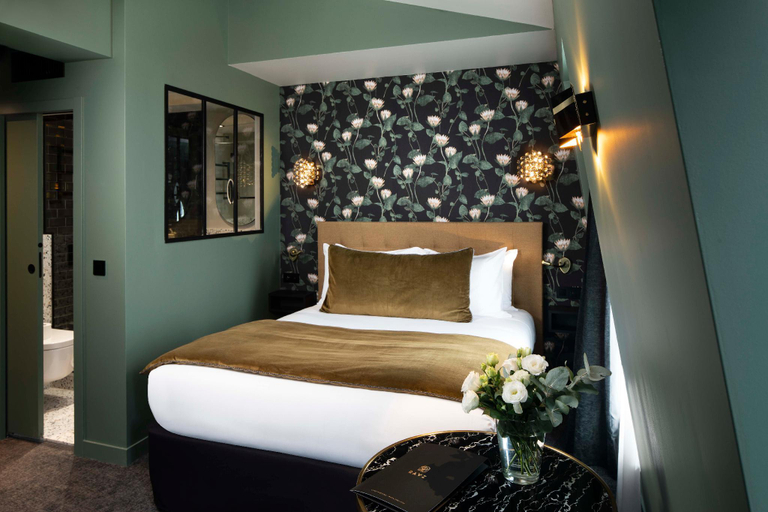 Bedroom 2, Rayz Eiffel, Paris