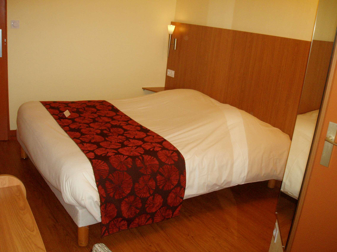 Bedroom 5, Green Hôtels Poitiers, Vienne