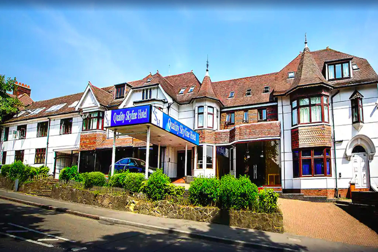 Exterior & Views 2, Luton Hotel, Luton