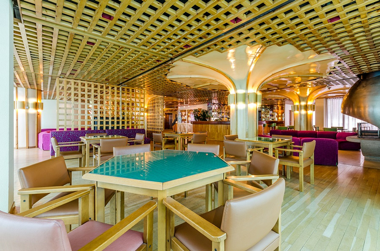 Food & Drinks 5, Sant Eloi