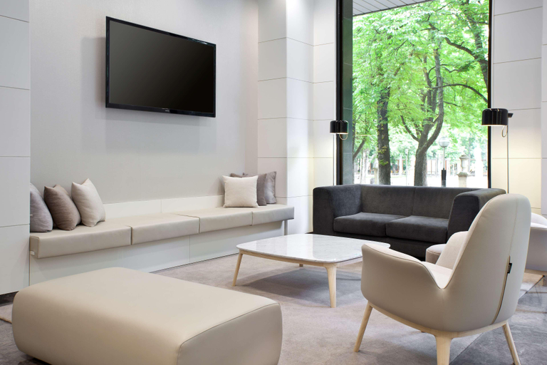 Public Area 3, NH Canciller Ayala Vitoria, Álava