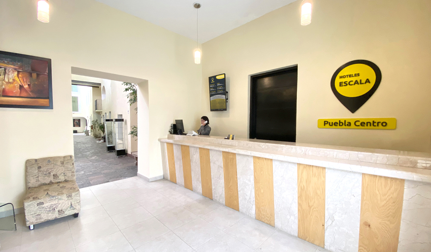 Public Area 2, Hotel Escala Puebla Centro, San Andrés Cholula