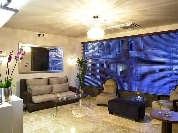 Public Area 4, Ramada by Wyndham Istanbul Pera, Beyoğlu