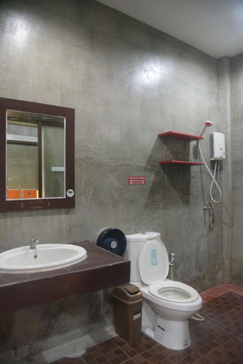 Bathroom 4, Koh Tao My Hostel, Ko Phangan