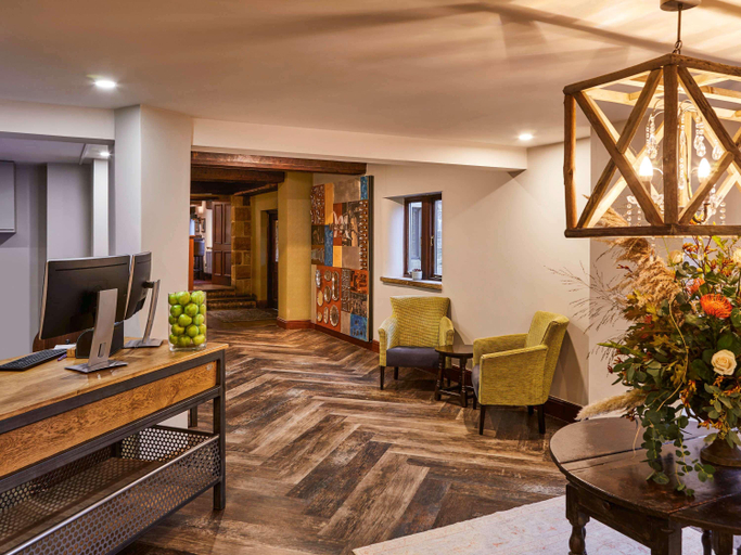 Public Area 5, Mercure Barnsley Tankersley Manor Hotel, Barnsley