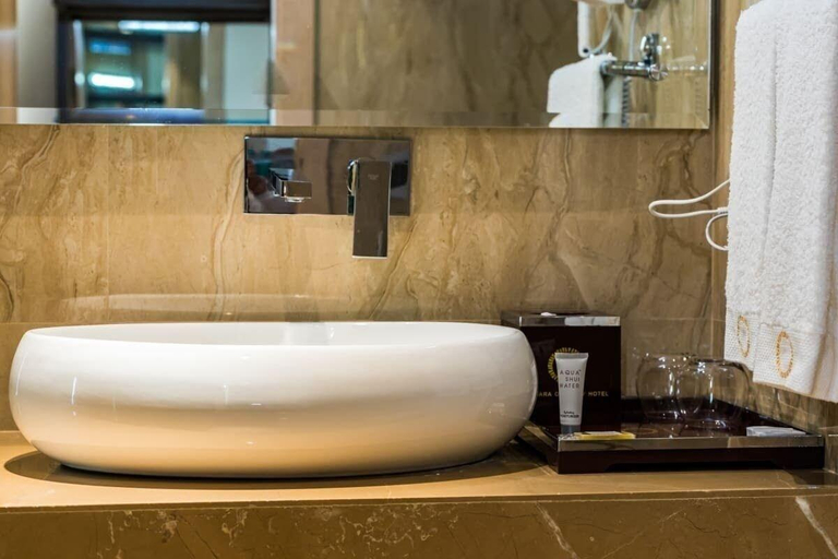 Bathroom, Amara Gateway Hotel, Moradabad