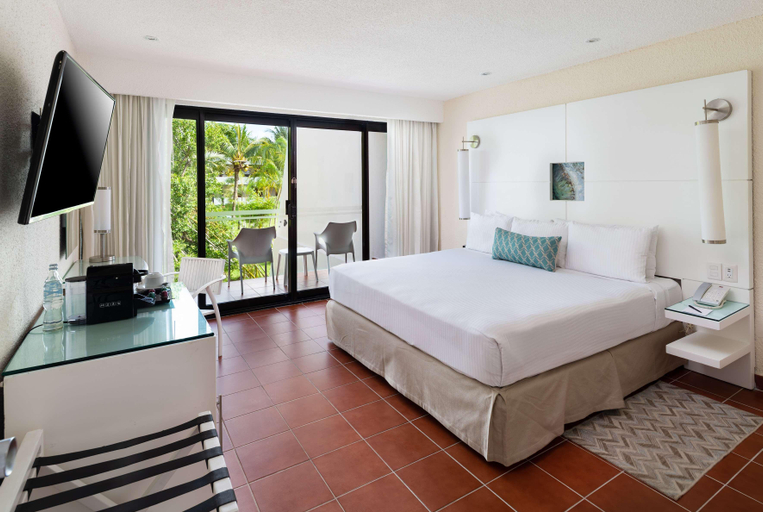 Bedroom 3, Melia Cozumel All Inclusive, Cozumel