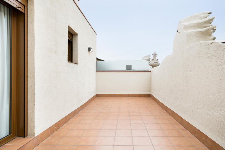 Public Area 2, Vale Suites                                                                                     , Barcelona