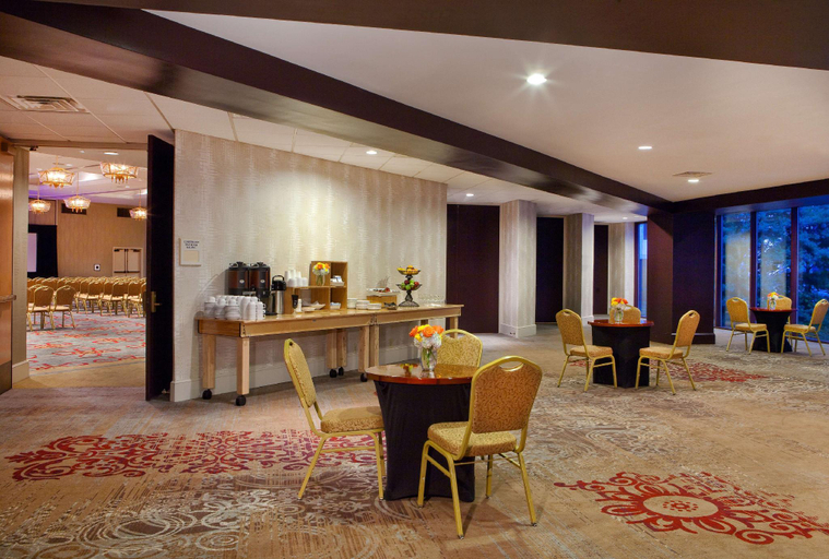 Food & Drinks 5, Doubletree By Hilton Hotel Nashville Downtown, Davidson