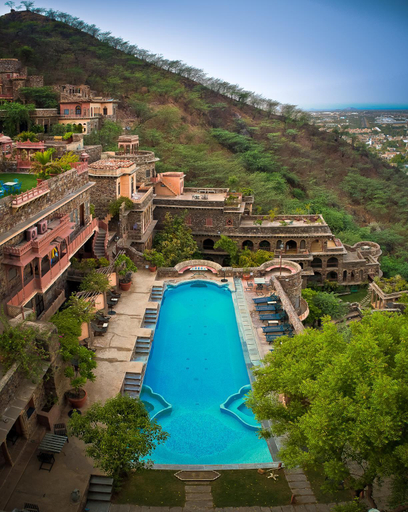 Sport & Beauty, Neemrana Fort-Palace, Alwar