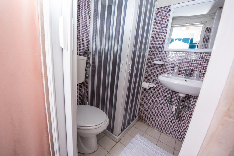 Bathroom 5, Mamma Splendora, Lecce