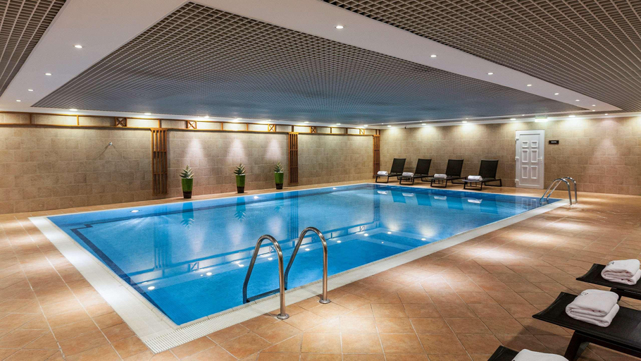 Sport & Beauty 2, SO/ Budapest, Budapesti