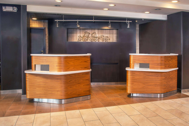 Public Area 2, Comfort Inn & Suites Bethlehem Lehigh Valley Airport, Lehigh