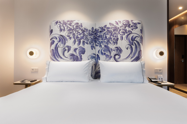 Bedroom 24