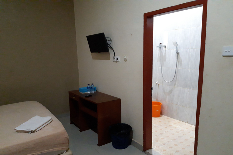 Bathroom 4, Minang Jaya Syariah Hotel, Padang Pariaman