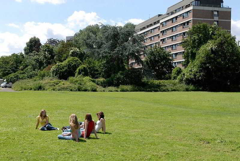 Jugendherberge Köln-Riehl - City Hostel, Köln