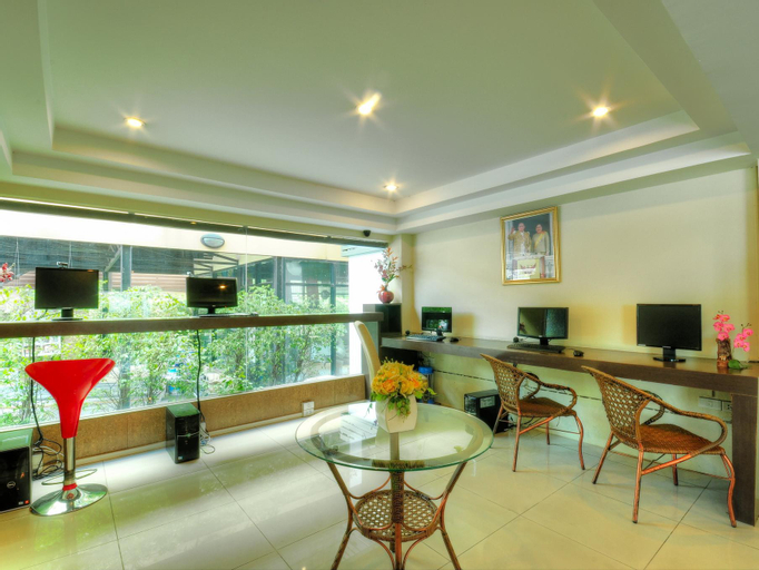 Dining Room 18