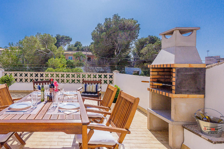 Others 3, Villa Sunset, Baleares