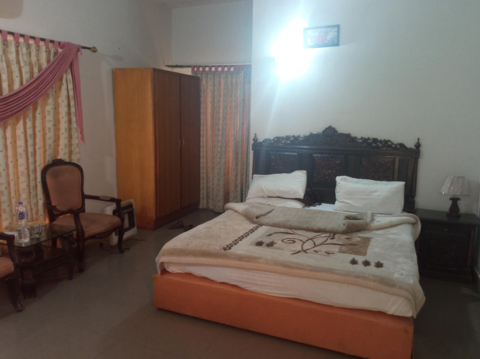 Bedroom 4, Globe Inn F-6, Islamabad