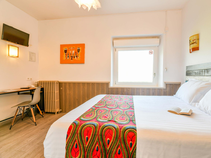 Bedroom 5, Logis Hostellerie Du Neez - Clos Gourmand, Pyrénées-Atlantiques