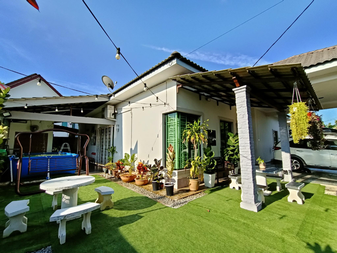 Diera Villa Homestay is a comfort holiday villa., Malacca City