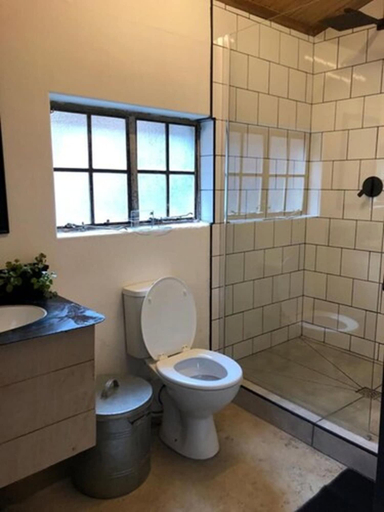 Bathroom 5, CURIOCITY Johannesburg, City of Johannesburg