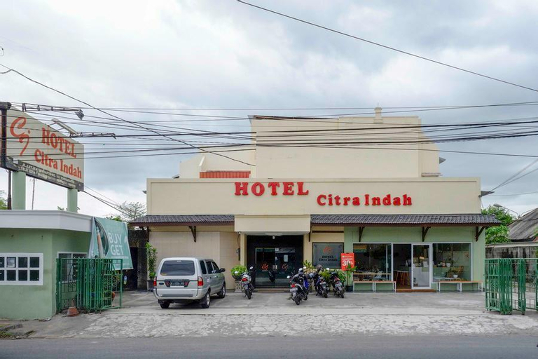 Exterior & Views, RedDoorz @ Hotel Citra Indah, Yogyakarta
