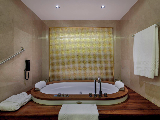 Bathroom 4, Movenpick Malatya Hotel, Merkez