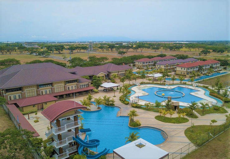 Aquamira Resort, Naic