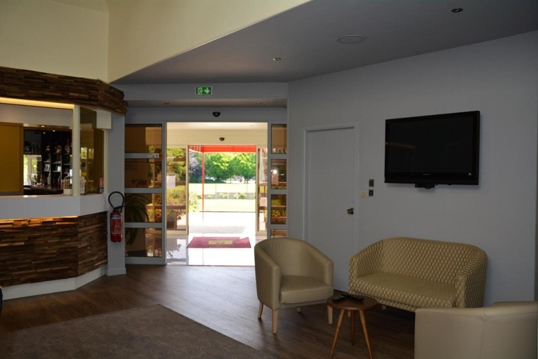 Public Area, Logis Hotel Lucotel, Côtes-d'Armor