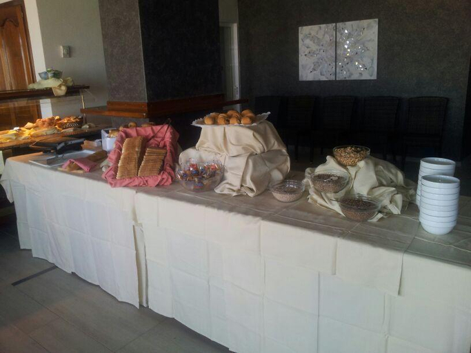 Food & Drinks 4, Lakiki, Baleares