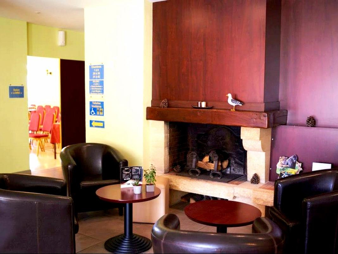 Public Area, Logis Hotel De La Loire Ancenis, Loire-Atlantique