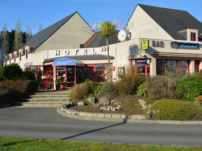 Exterior & Views 2, Logis Hotel Lucotel, Côtes-d'Armor
