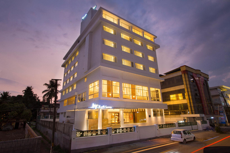 Hotel North Seven, Ernakulam