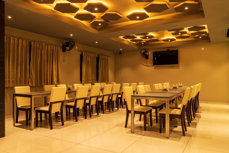 Food & Drinks 5, Hotel Ravikiran family Restaurant and Lodging, Kolhapur