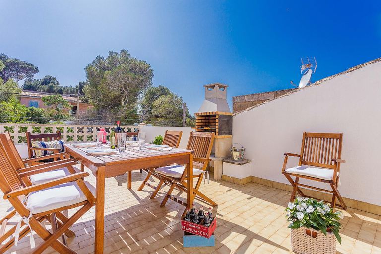 Others 5, Villa Sunset, Baleares