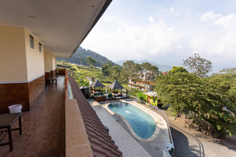 Swimming Pool 14