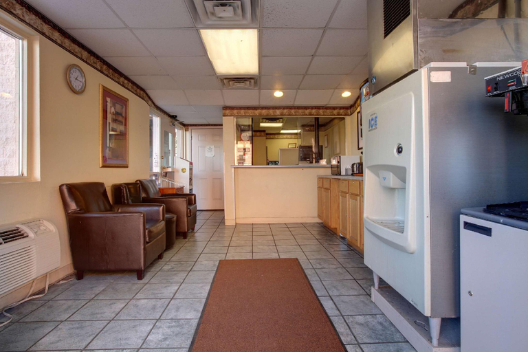 Public Area 3, Americas Best Value Inn St. Louis Downtown, Saint Louis