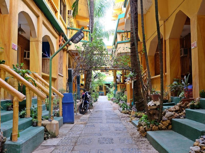 Others 5, La Isla Bonita Resort, Malay