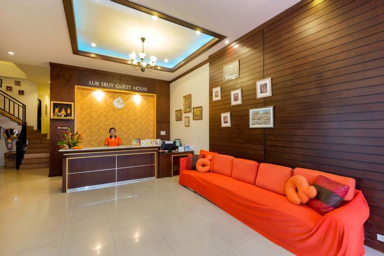 Public Area 3, Lub Sbuy Hostel, Phuket Island