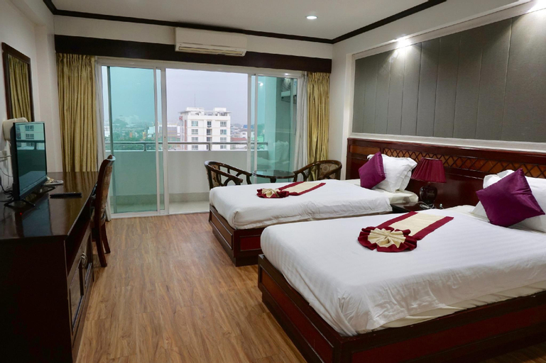 Bedroom 27