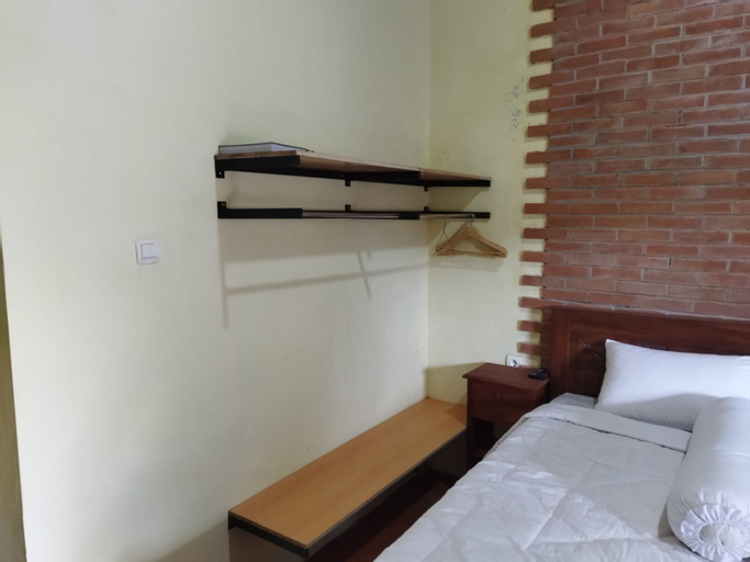 Bedroom 4, Borobudur Guest House By Saka Pitu, Magelang
