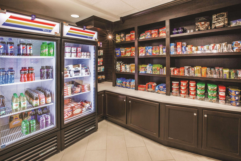 Public Area 3, La Quinta Inn & Suites by Wyndham Kokomo, Howard